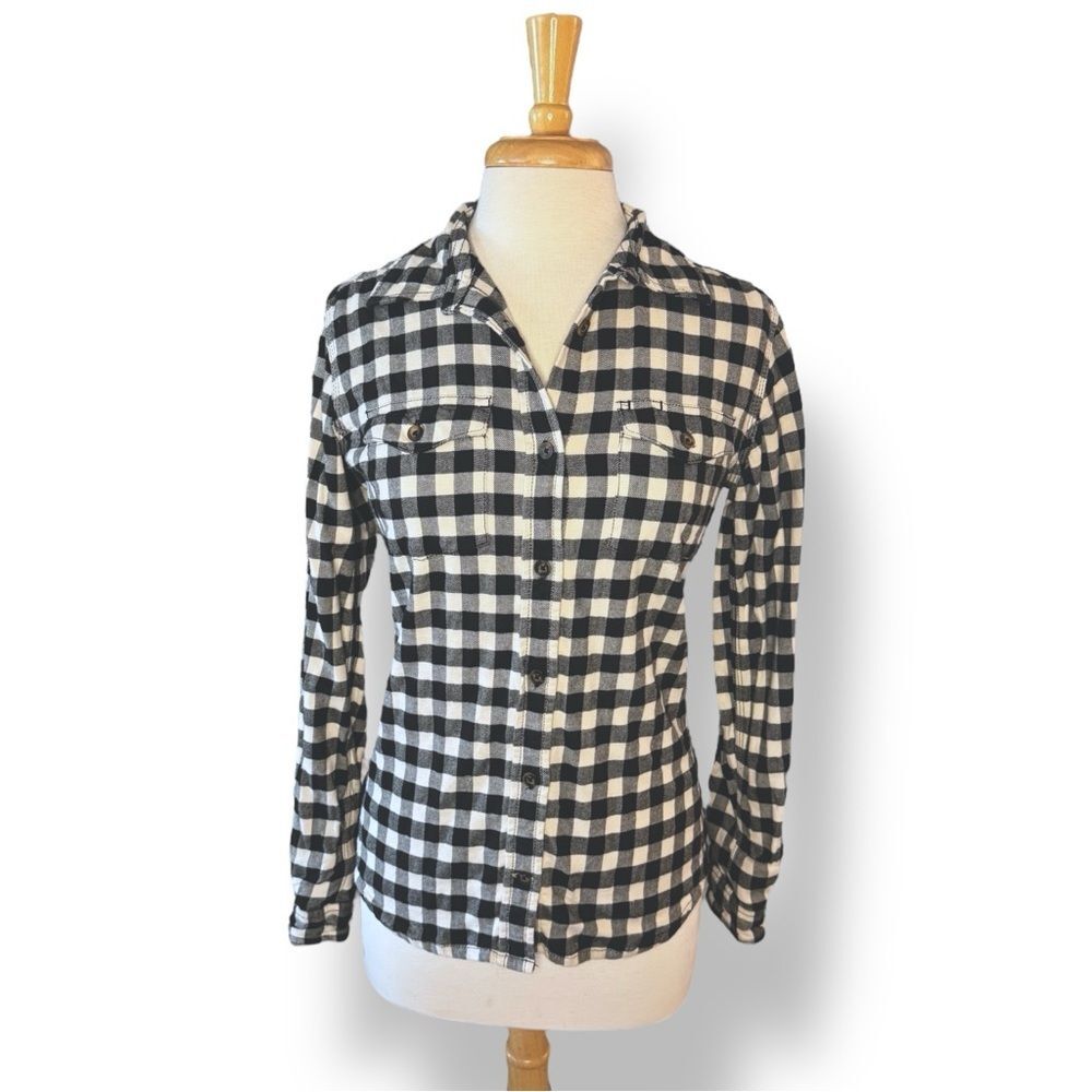 Carhartt Black and White Plaid Button Down Flannel